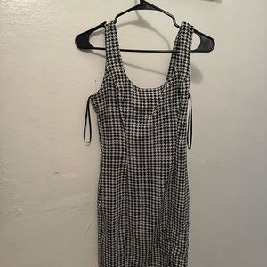 Forever 21 MIDI dress, black and white dress